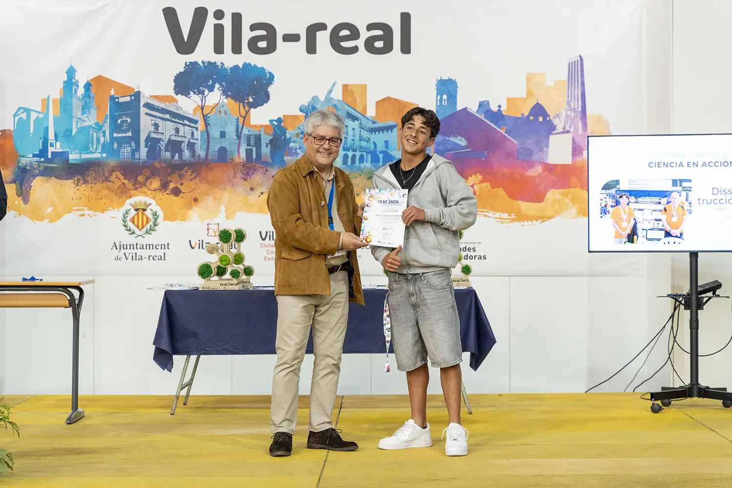 Vilaciència 2026 - PREMI ESPECIAL Ciencia en Acción